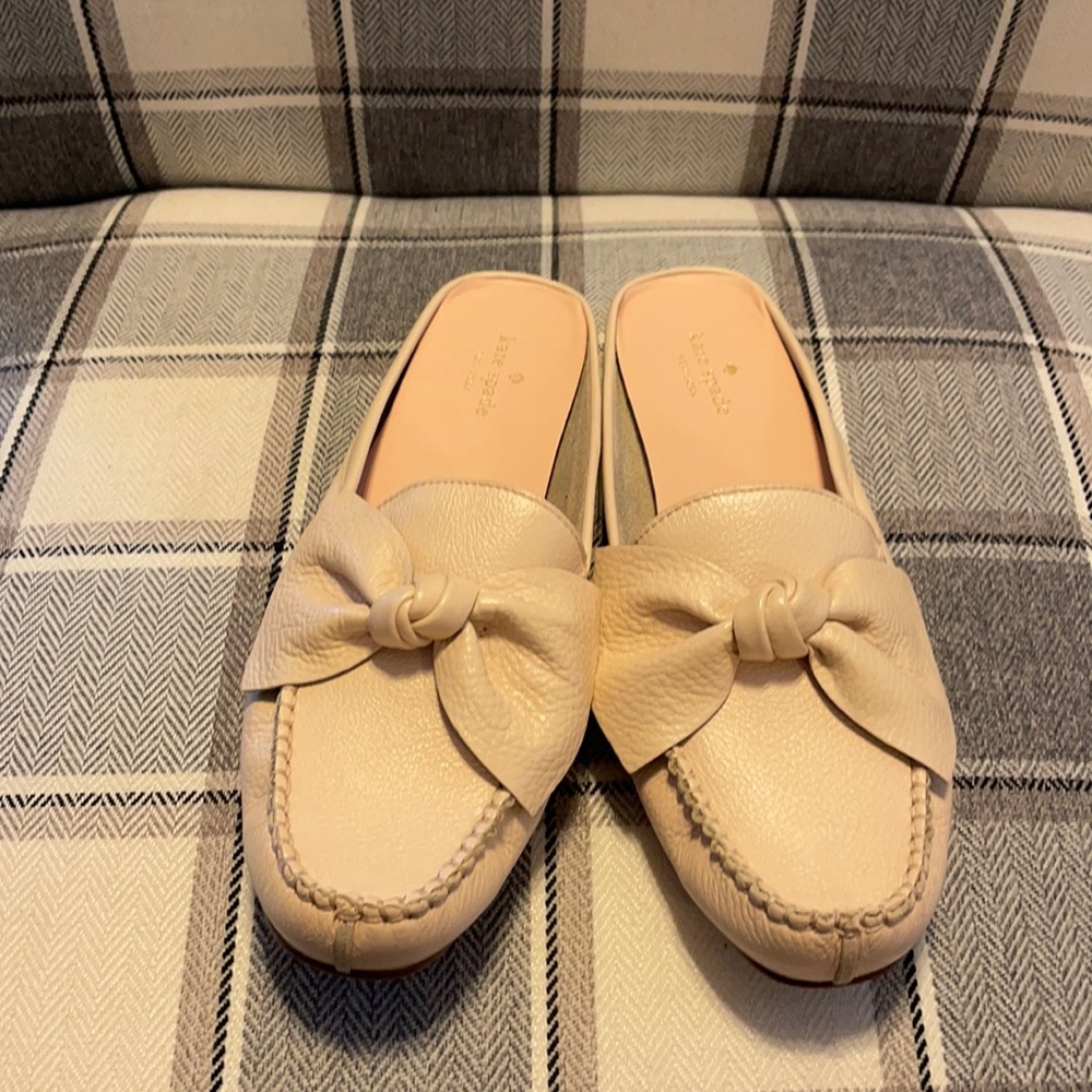 NWOT bow mules from Kate Spade